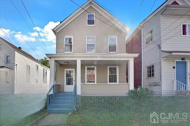 279 Washington St photo 1