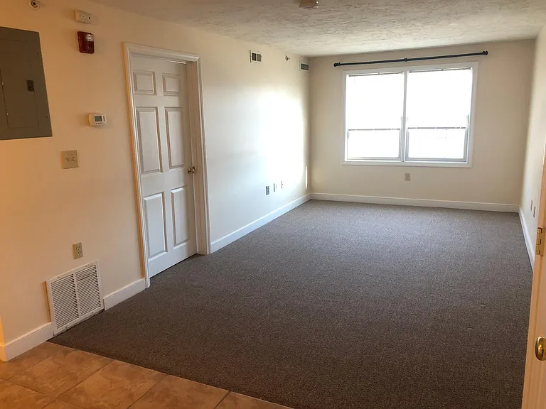 62 Nason St #8 — Photo 8