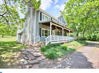 1044 Cemetery Rd, Schwenksville, PA 19473