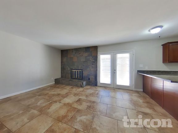 4th image of 9215 N 39th Dr