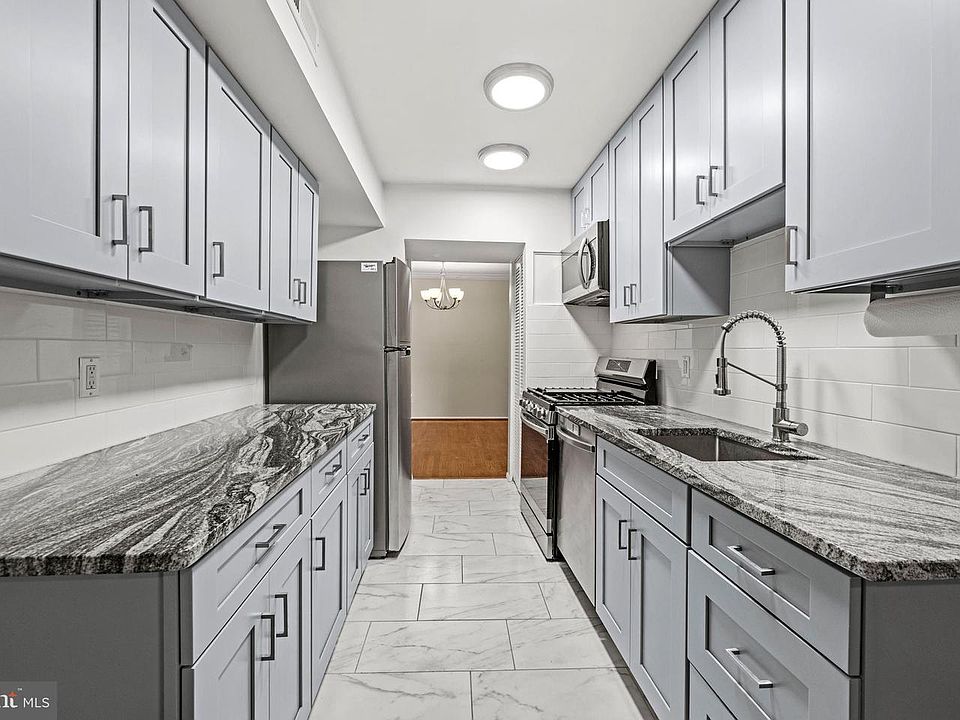 1st image of 11220 Cherry Hill Rd APT 304