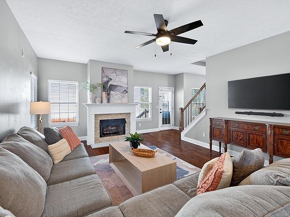 5th image of 2201 Falcon Creek Dr