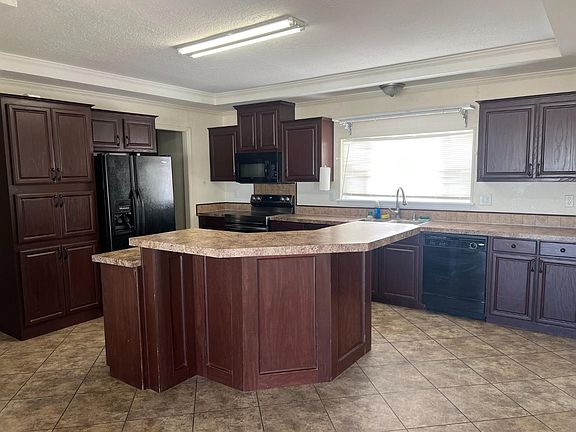 4th image of 2375 Private Road 300a