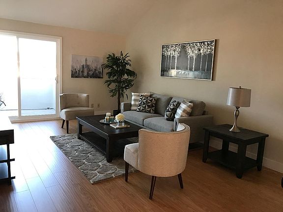 2nd image of 3937 Fairfax Way