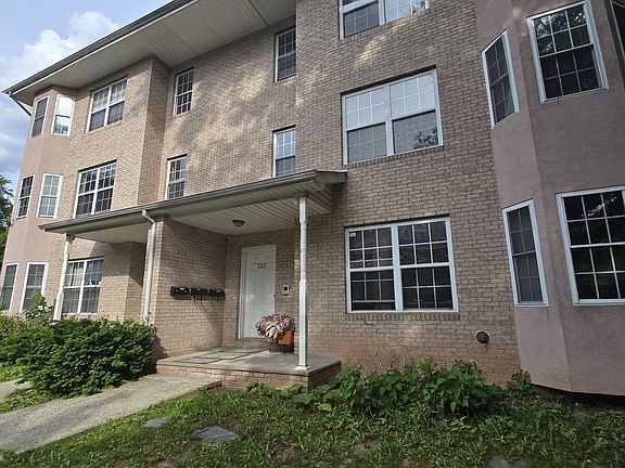 4th image of 224 N Arlington Ave #G2