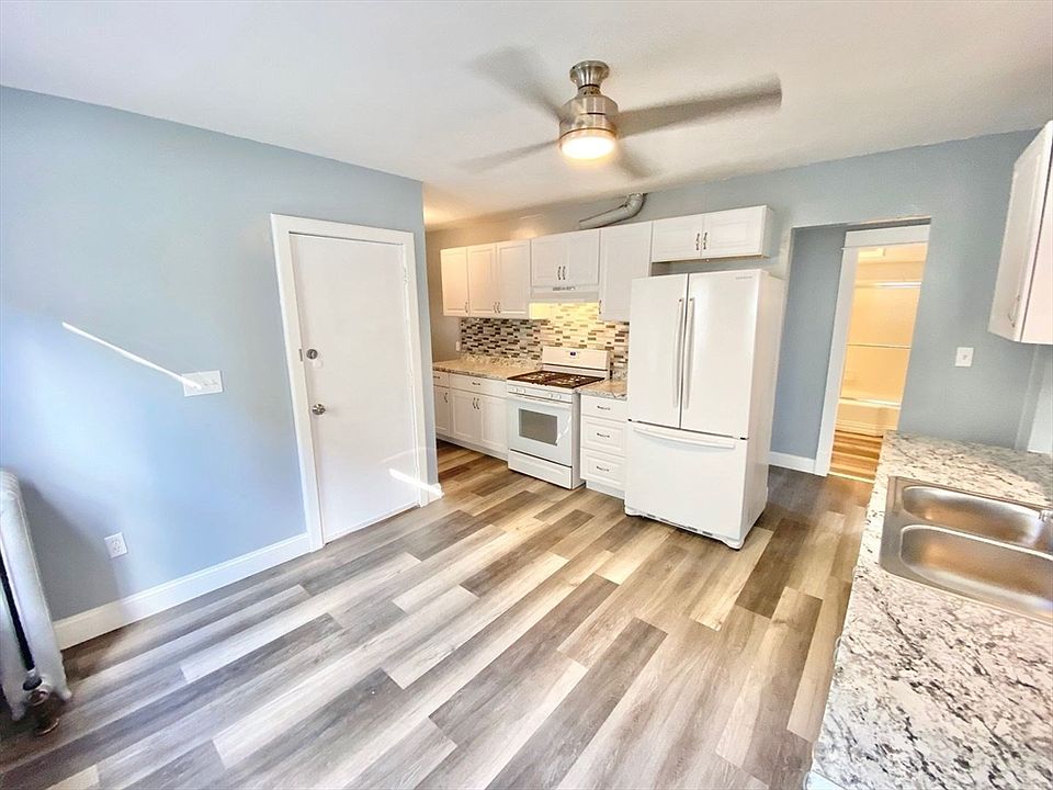 2nd image of 66-68 Gold St