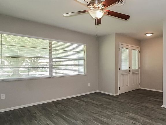 4th image of 4976 Tangerine Ave