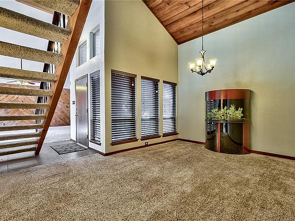 4th image of 3348 Canyon Valley Trl
