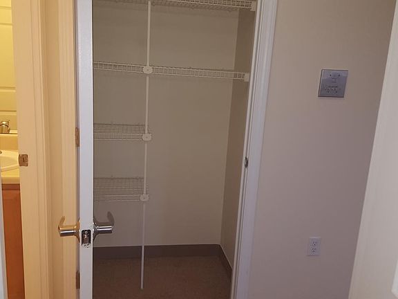 Queen Anne's Gate Apartments