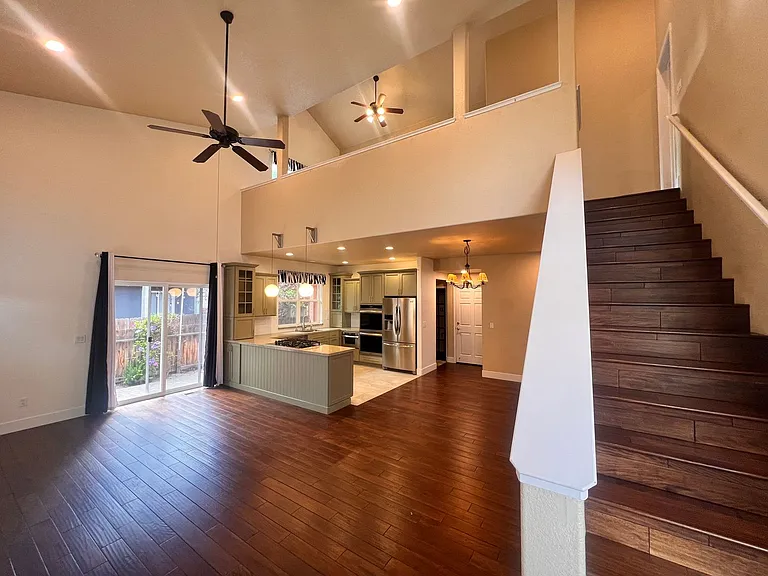 1048 Peach Blossom Way — Photo 4