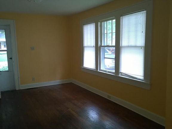 3rd image of 5118 Crittenden Ave