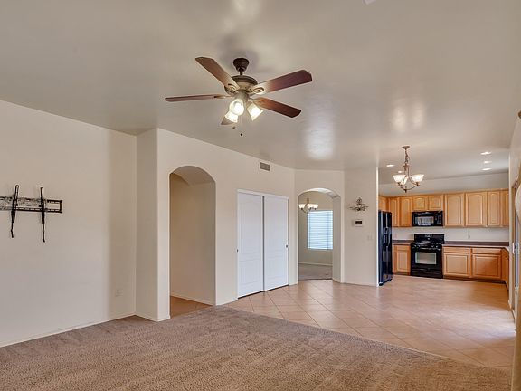4th image of 468 W Calle Paso Suave