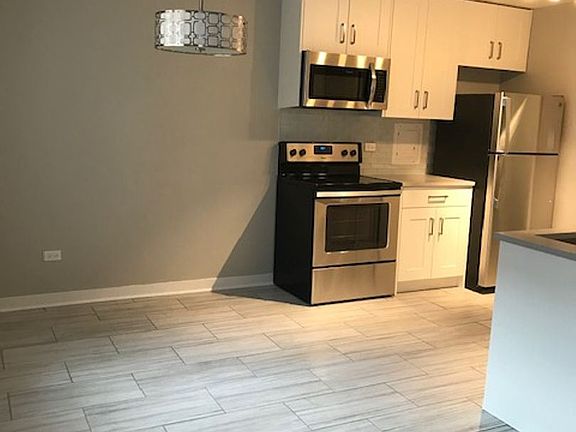 4th image of 2357 W Jarvis Ave APT Gq