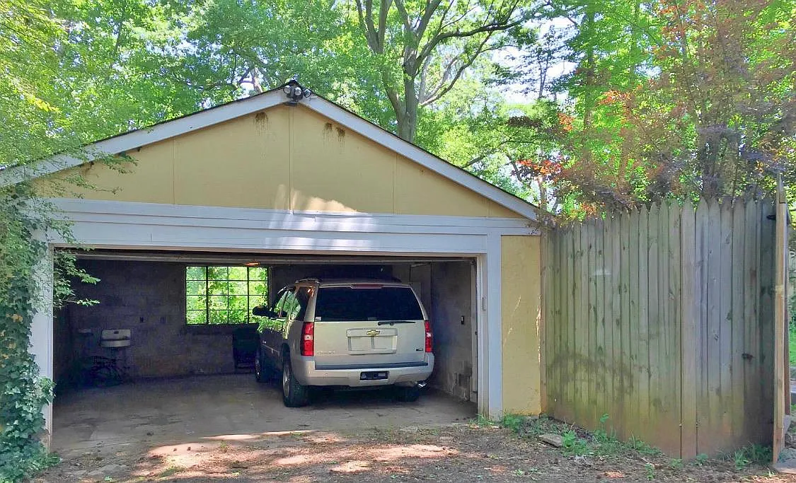 27 Screven St NE — Photo 2
