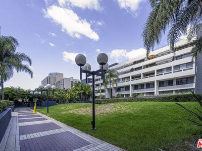 880 W 1st St APT 213, Los Angeles, CA, 90012