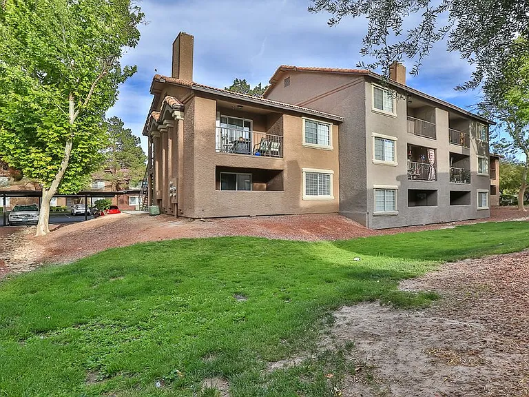 2750 S Durango Dr #1151 — Photo 1