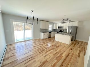 110 Limerick Rd #101, Kennebunkport, ME 04046