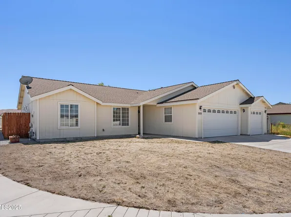 1525 Wrangler Ln, Fernley, NV 89408