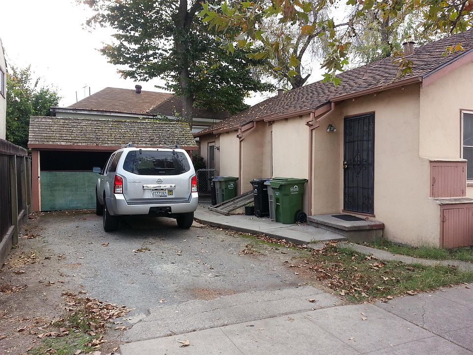 2nd image of 196 N 9th St