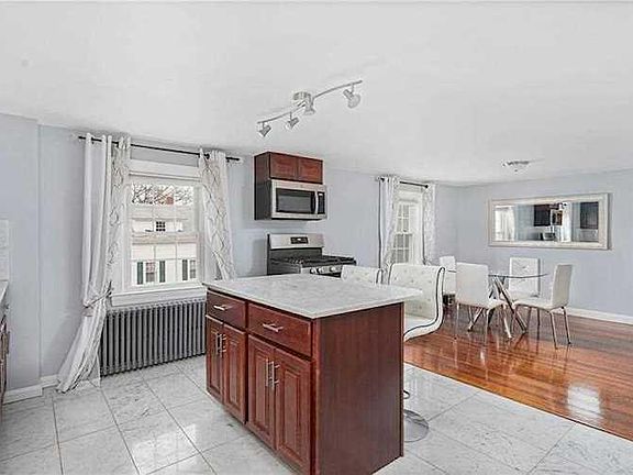 5th image of 45 Hazelwood Ave #2
