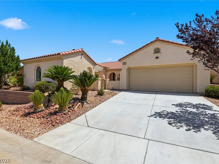 2148 Shadow Canyon Dr — Photo 43
