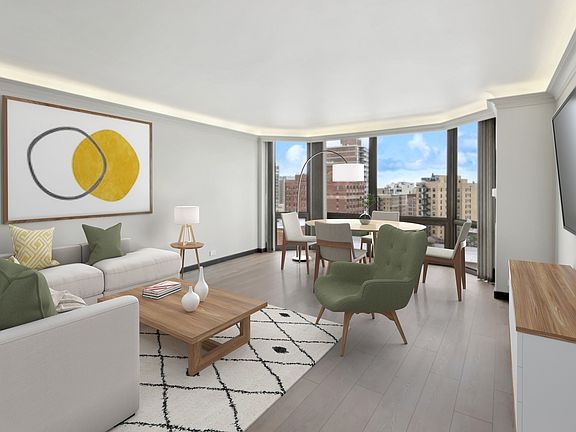 2nd image of 2650 N Lakeview Ave APT 1307