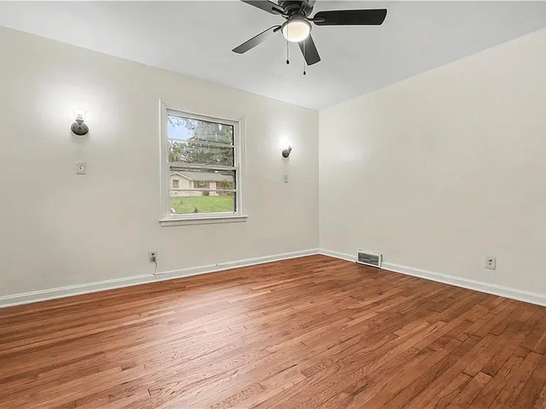 2939 Belvedere Ln — Photo 13