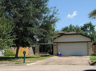 10402 Hidden Moon Dr, Houston, TX 77064