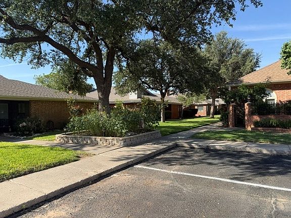3rd image of 4813 Spring Meadow Ln Unit 4