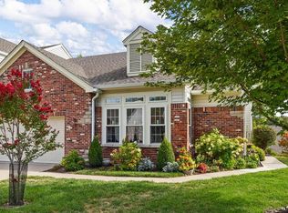 831 Stone Meadow Dr, Chesterfield, MO 63005