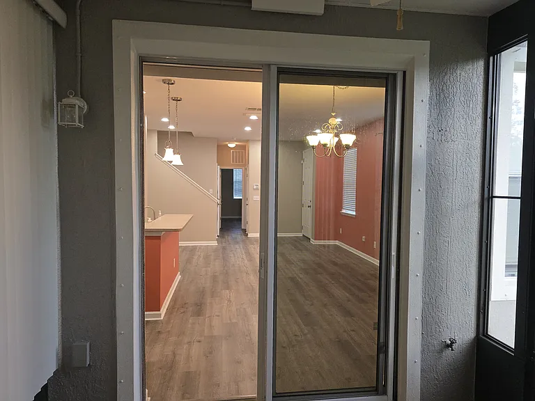 607 Mount Olympus Blvd — Photo 33