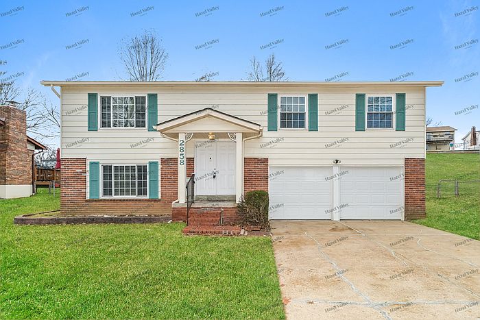 1st image of 2858 Gettysburg Estates Dr