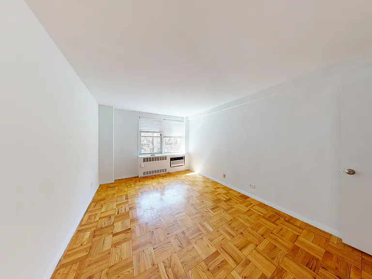 336 E 86th St #5D — Photo 5