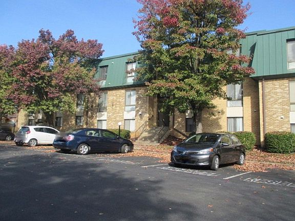 2nd image of 1028 Brinker 101 Dr