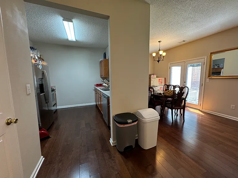 431 Windstone Trl — Photo 8