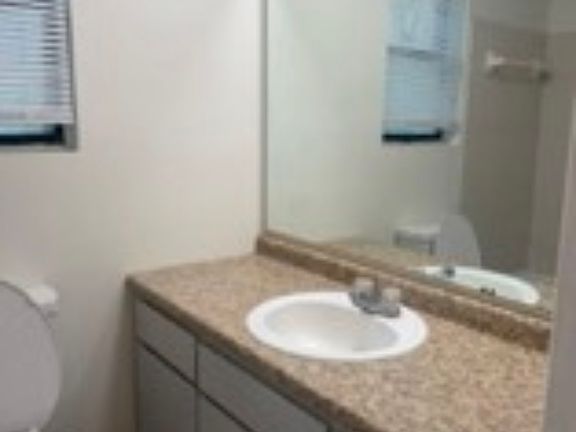 4th image of 602 Heritage Dr