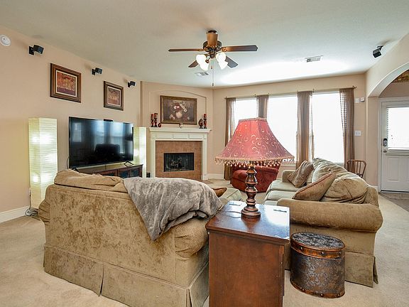 3rd image of 2905 Cedar Hill Ct