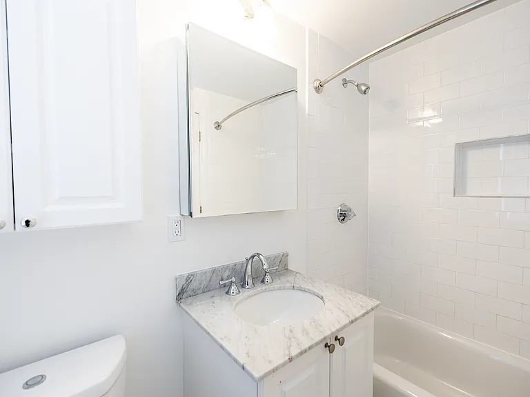 64 Gerry Rd — Photo 19