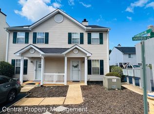 2 Hayfield Ln, Greer, SC 29650