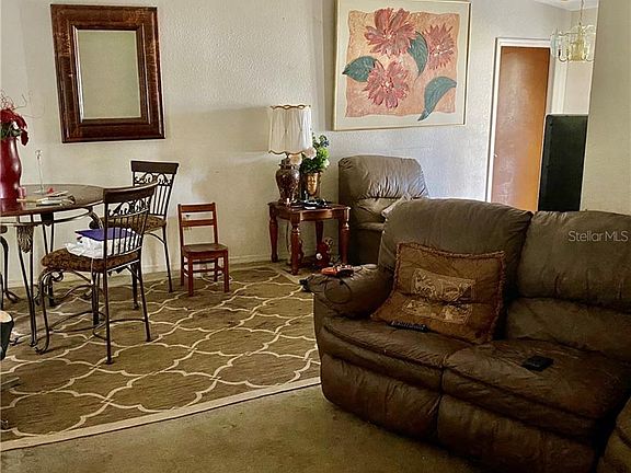 5th image of 20207 Midway Blvd