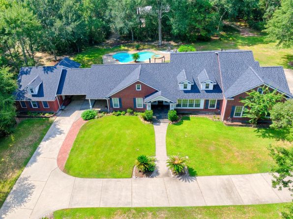 11492 Majestic Dr