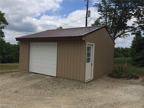 2nd image of 7381 Clay Pike