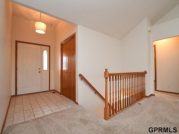 4th image of 202 Fleetwood Dr