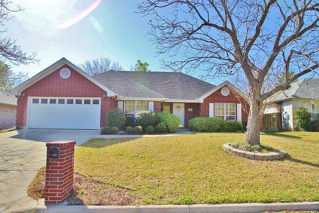 1st image of 1141 Camellia Ln