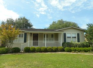 902 Wilshire Pl, Corpus Christi, TX 78411