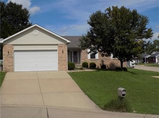 2205 Martina Dr, Washington, MO 63090