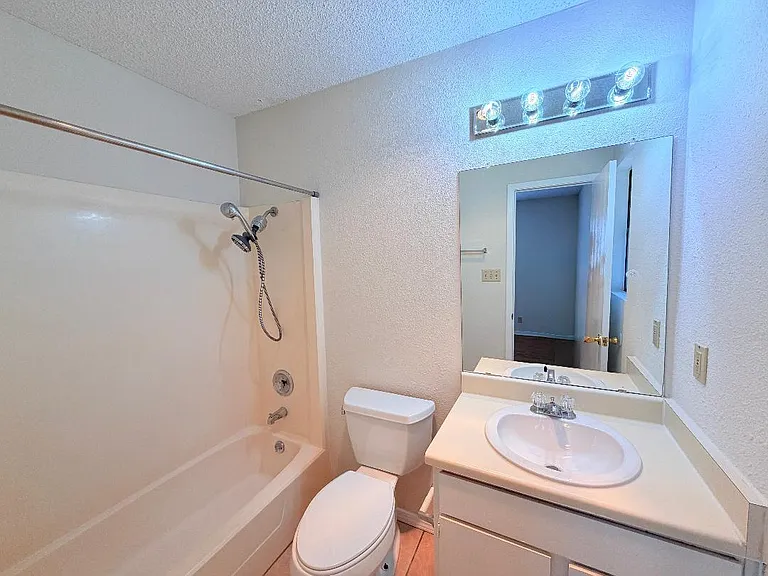 2301 Whitlow Cv — Photo 20