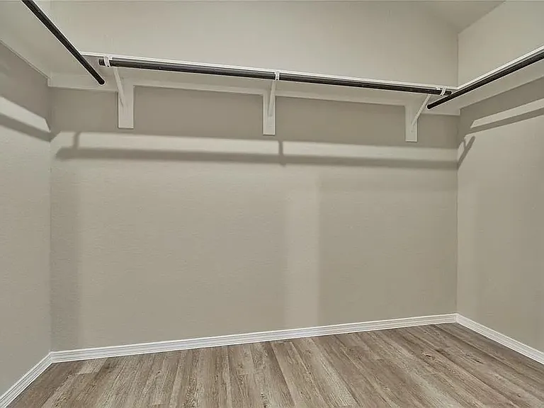 1854 Brushy Cedar Dr — Photo 20