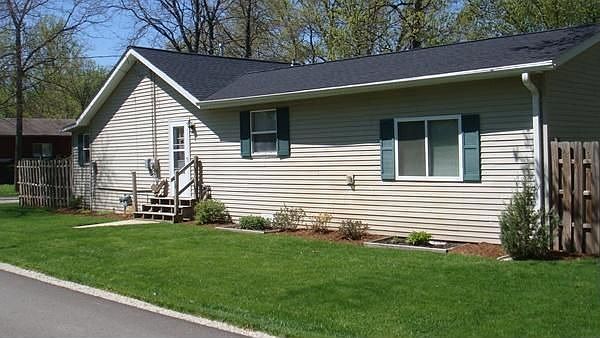 1st image of 2324 Lincoln Ave