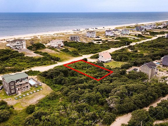 3rd image of 2118 Sandfiddler Rd